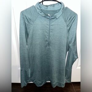 Apana Women’s Size XL Quarter Zip in Heathered green 🩶💚